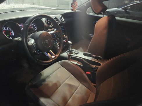 Used 2017 Ford Mustang Coupe w/ Enhanced Security Package image 7