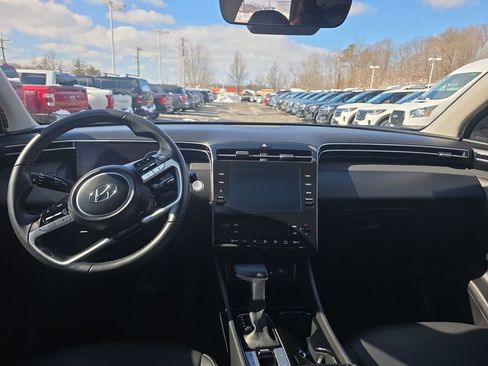 Used 2023 Hyundai Tucson SEL w/ Convenience Package image 17