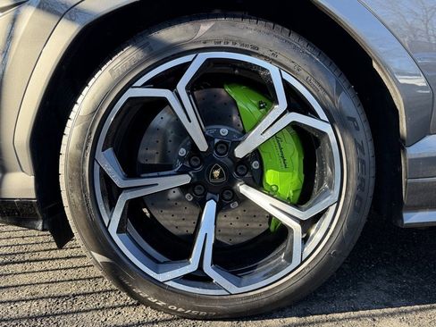 Used 2021 Lamborghini Urus image 39