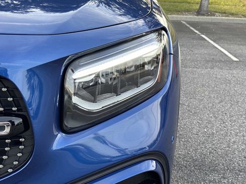 Certified 2024 Mercedes-Benz GLB 250 image 9