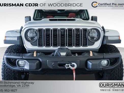Used 2024 Jeep Wrangler Unlimited Rubicon 392 AWD/4WD image 2