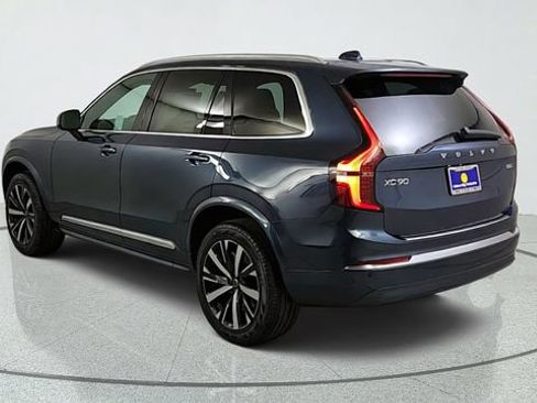 New 2026 Volvo XC90 B5 Core w/ Protection Package Premier AWD/4WD image 5