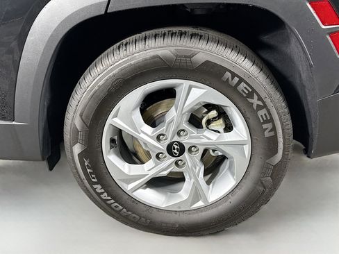 Used 2024 Hyundai Tucson SE image 36