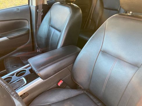 Used 2013 Ford Edge Limited image 10