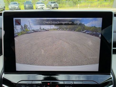 New 2026 Jeep Compass Limited w/ Sun, Sound & Navigation Group AWD/4WD image 19