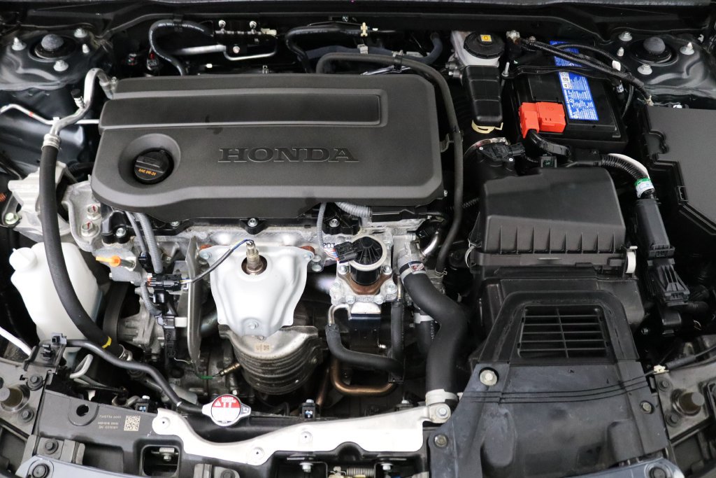 Used 2025 Honda Civic Sport image 25