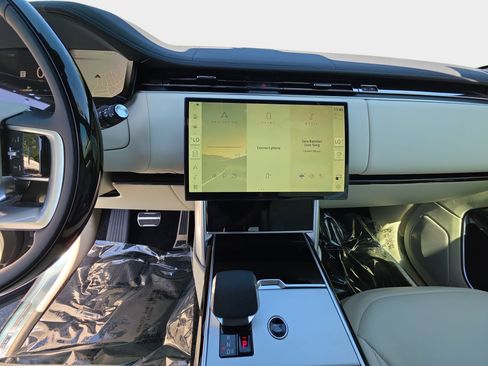 New 2026 Land Rover Range Rover SE AWD/4WD image 21