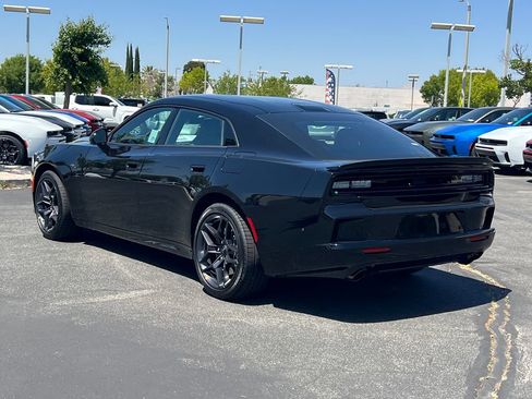 New 2026 Dodge Charger R/T w/ Performance Handling Group AWD/4WD image 4