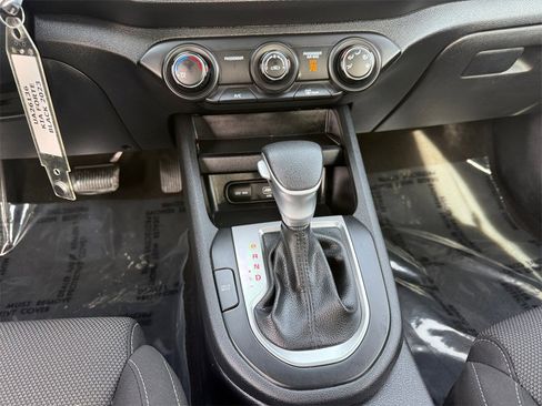 Certified 2023 Kia Forte LXS image 13