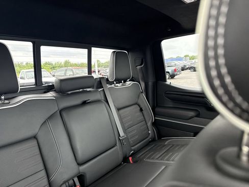 Certified 2025 GMC Sierra 1500 AT4X AWD/4WD image 14