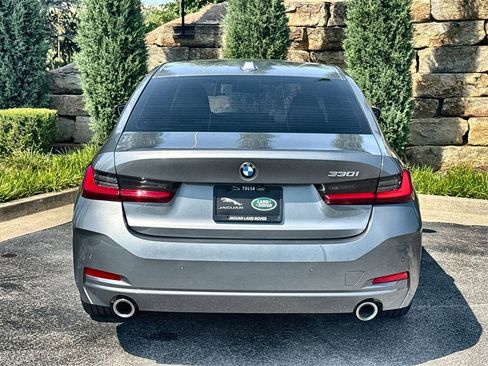 Used 2024 BMW 330i Sedan image 4