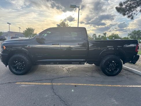Used 2021 RAM 2500 Limited AWD/4WD image 11