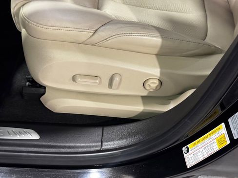 Used 2017 Buick Envision Premium w/ Driver Confidence Package AWD/4WD image 20