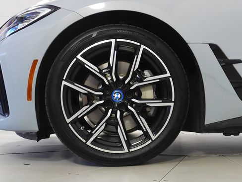 Used 2023 BMW i4 eDrive40 w/ M Sport Package RWD image 5