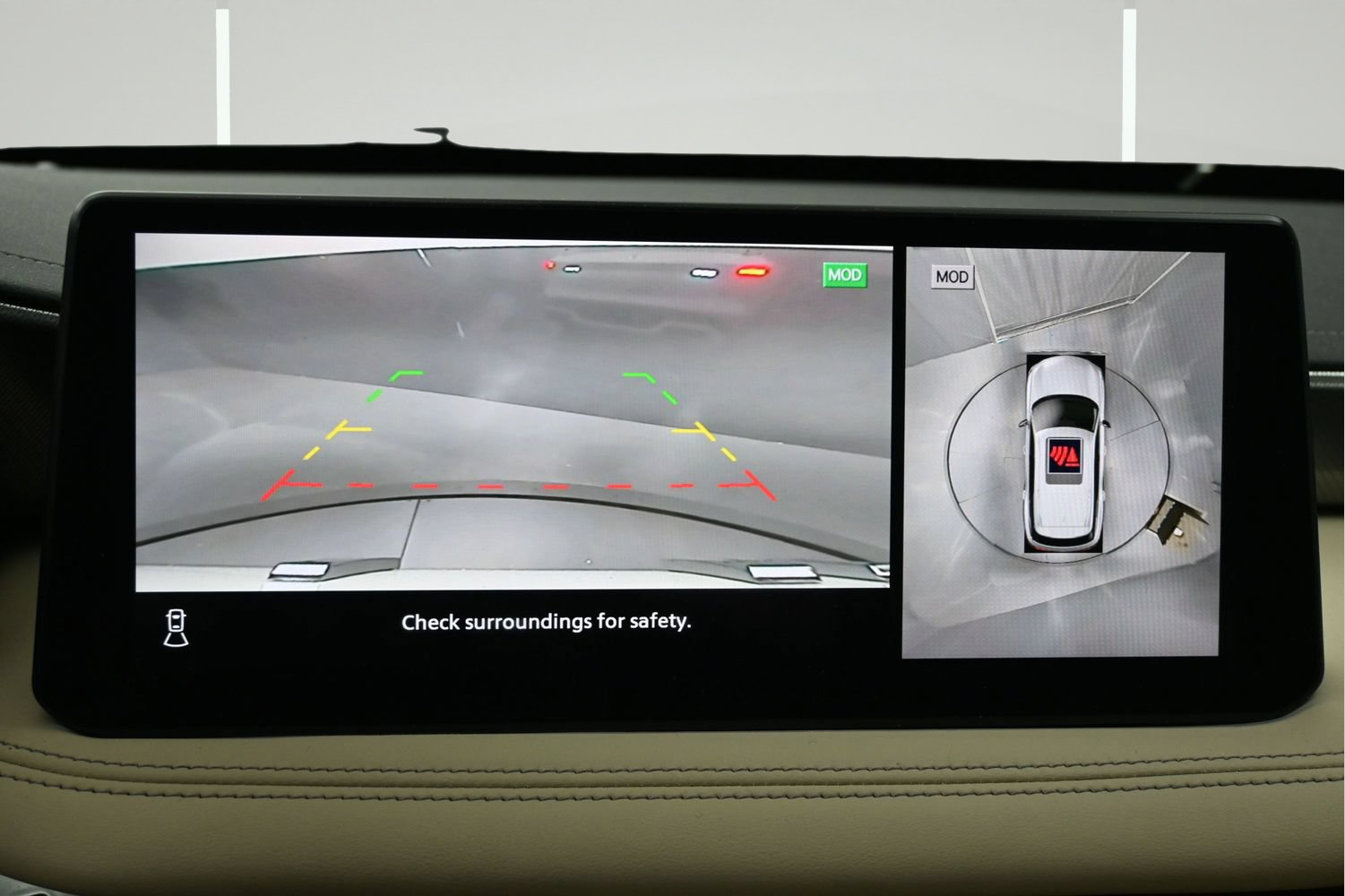 Used 2025 INFINITI QX60 Luxe FWD image 17