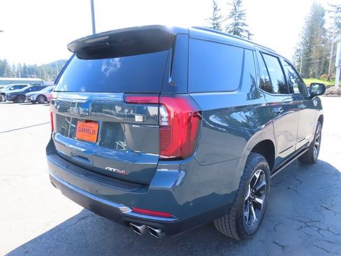 Used 2025 GMC Yukon AT4 w/ AT4 Premium Plus Package AWD/4WD image 8