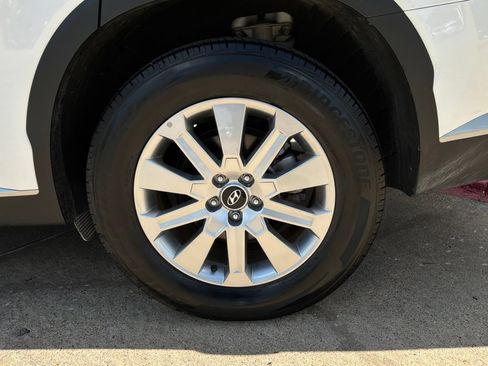 Used 2025 Hyundai Palisade SEL FWD image 9