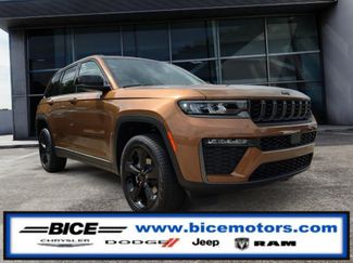 New 2026 Jeep Grand Cherokee Limited w/ Limited Altitude Package RWD video 1
