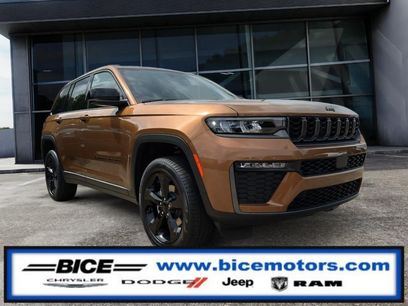 New 2026 Jeep Grand Cherokee Limited w/ Limited Altitude Package