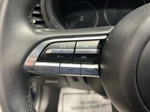 Used 2019 MAZDA MAZDA3 AWD Hatchback w/ Preferred Pkg image 12