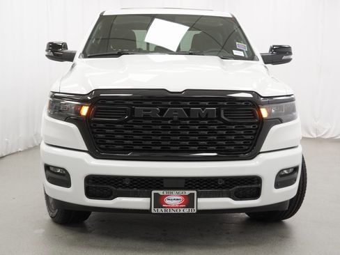 New 2026 RAM 1500 4x4 Crew Cab image 7