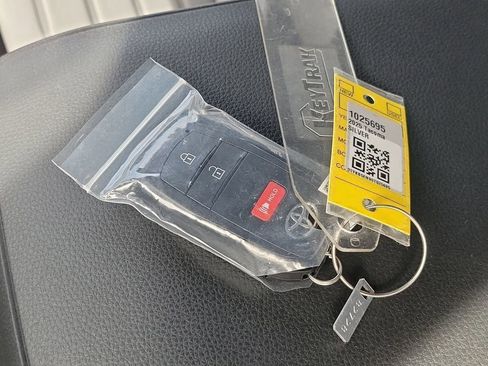 New 2025 Toyota Tacoma TRD Sport image 29