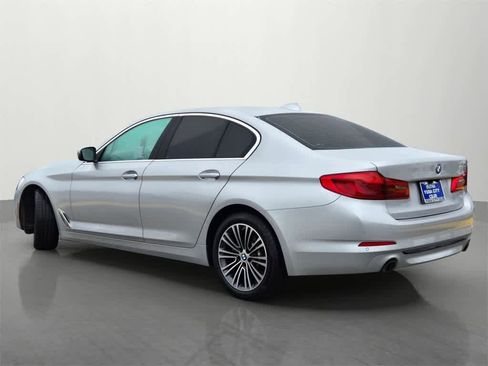 Used 2019 BMW 530i w/ Convenience Package image 4