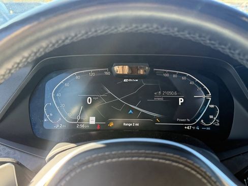 Used 2023 BMW X5 xDrive45e w/ Executive Package image 21