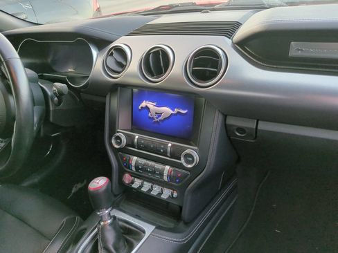 Used 2019 Ford Mustang GT Premium w/ Equipment Group 401A RWD image 5