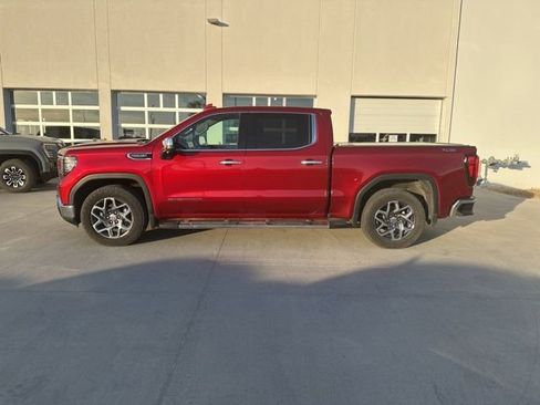 Used 2023 GMC Sierra 1500 SLT w/ SLT Premium Package image 6