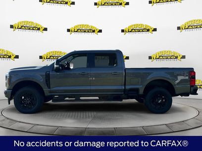 New 2026 Ford F250 Lariat w/ Black Appearance Package