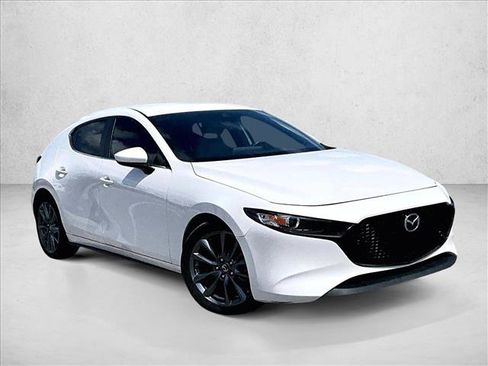 Used 2019 MAZDA MAZDA3 Hatchback image 12