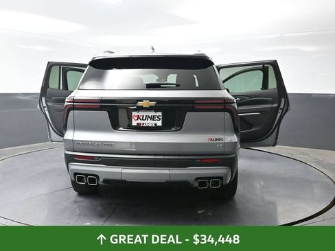 Used 2024 Chevrolet Traverse LT AWD/4WD image 64