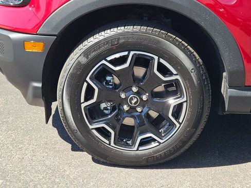 New 2025 Ford Bronco Sport Outer Banks image 7