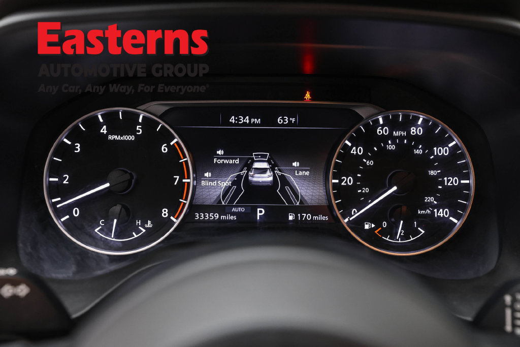 Used 2023 Nissan Rogue S AWD/4WD image 19