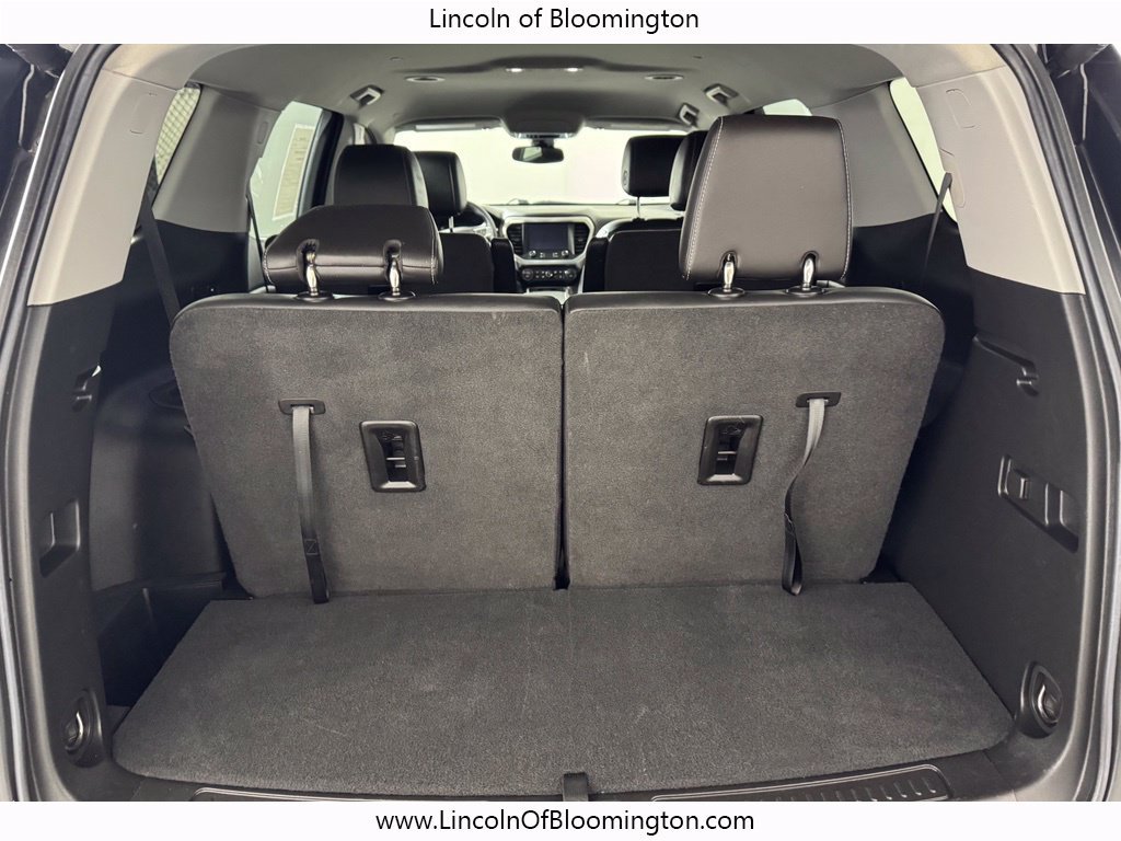 Used 2022 GMC Acadia SLT w/ Elevation Edition AWD/4WD image 14