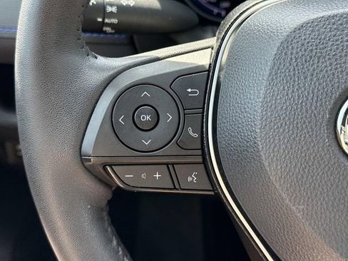 Used 2022 Toyota RAV4 XSE AWD/4WD image 25