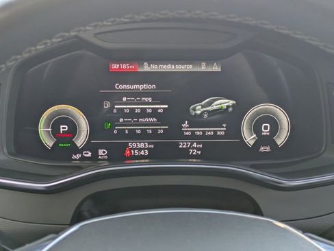 Used 2021 Audi A7 e Premium Plus w/ Black Optic Package image 27