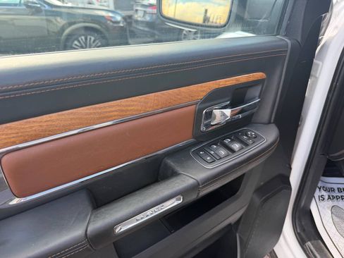 Used 2018 RAM 1500 Laramie Longhorn w/ Convenience Group AWD/4WD image 8