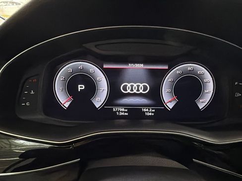 Used 2023 Audi Q8 Prestige AWD/4WD image 11