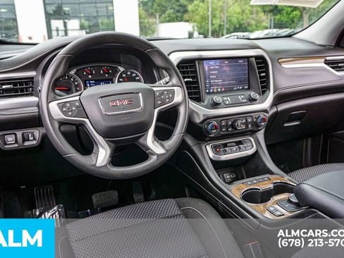 Used 2022 GMC Acadia SLE w/ Driver Convenience Package FWD image 29