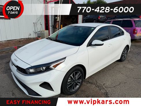 Used 2024 Kia Forte LXS w/ LXS Technology Package FWD image 1