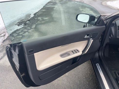 Used 2011 Volvo C70 T5 image 8