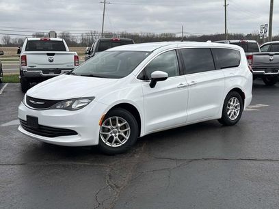 Used 2017 Chrysler Pacifica LX