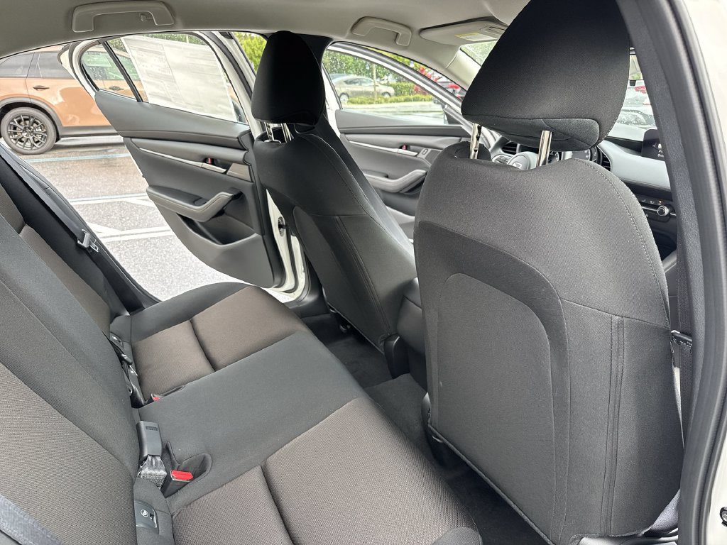 New 2026 MAZDA MAZDA3 s FWD image 33