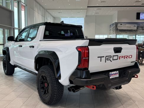 New 2026 Toyota Tacoma TRD Pro AWD/4WD image 4