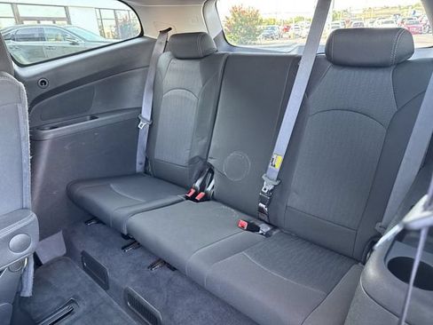 Used 2013 Chevrolet Traverse LT w/ All-Star Edition FWD image 15