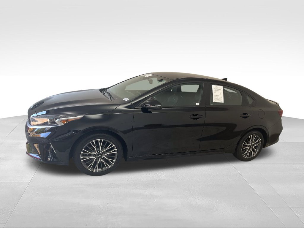 Certified 2024 Kia Forte GT-Line FWD image 2