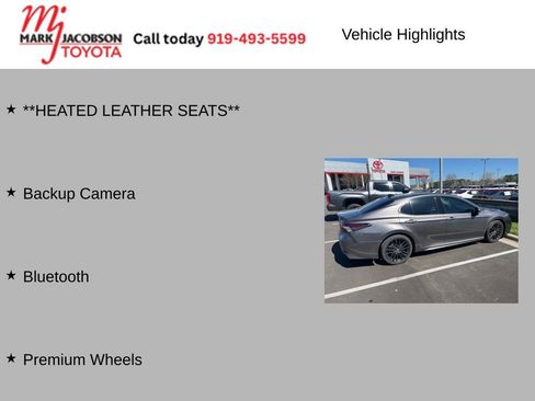 Used 2022 Toyota Camry XSE image 6