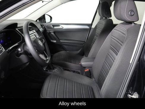 Used 2023 Volkswagen Tiguan S FWD image 15
